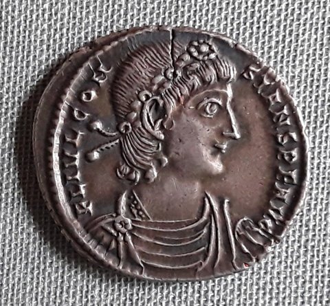 The coin, obverse