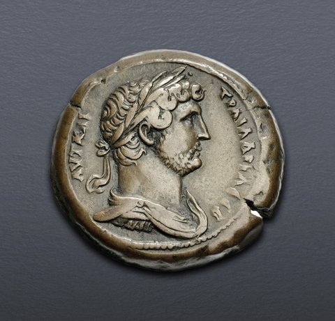 The coin, obverse