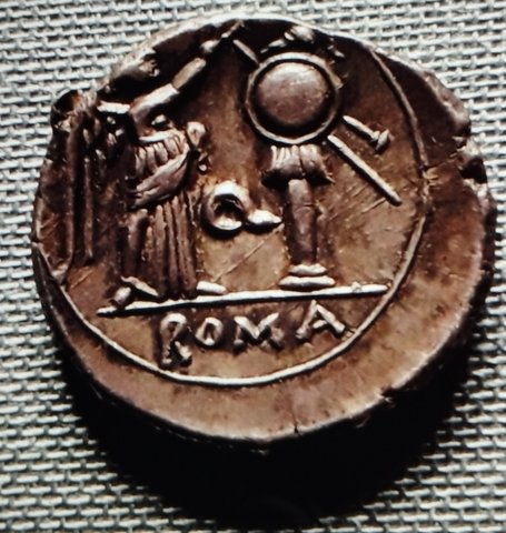 The coin, reverse