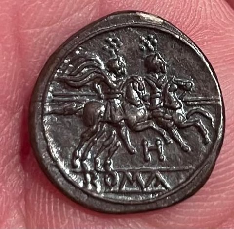The coin, reverse